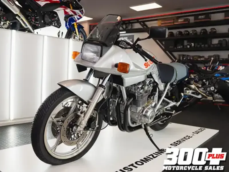 GSX 1100S Katana specs