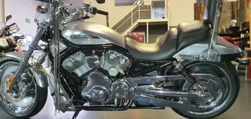 VRSCB V-Rod specs