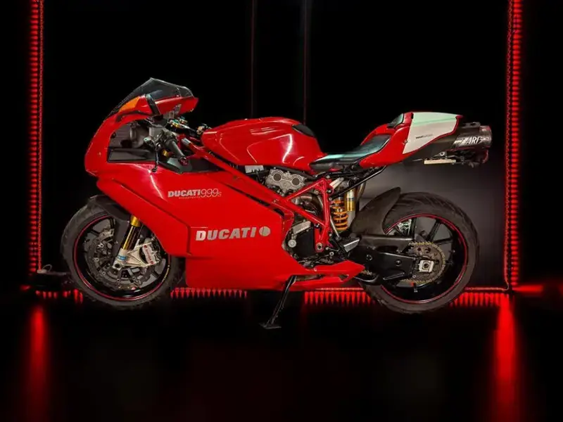 999 S specs