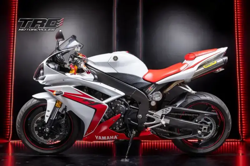 2008 Yamaha YZF-R1