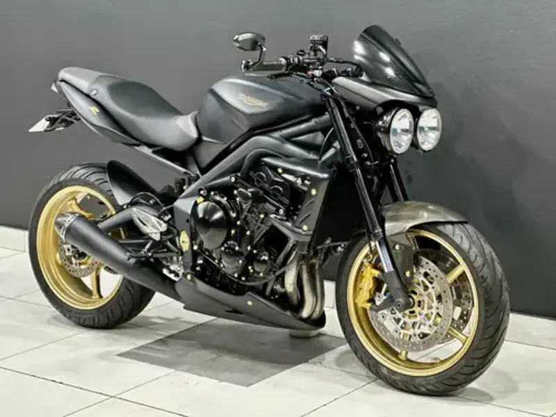 2010 Triumph Street Triple 675