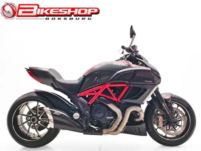 2013 Ducati Diavel Carbon