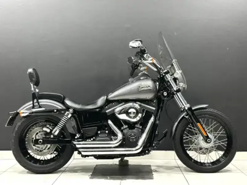 2014 Harley-Davidson Dyna Street Bob