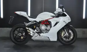 MV Agusta F3 675 2014 specs