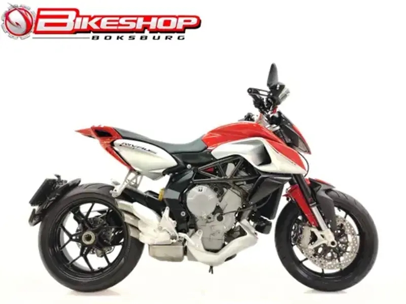 Rivale 800 specs
