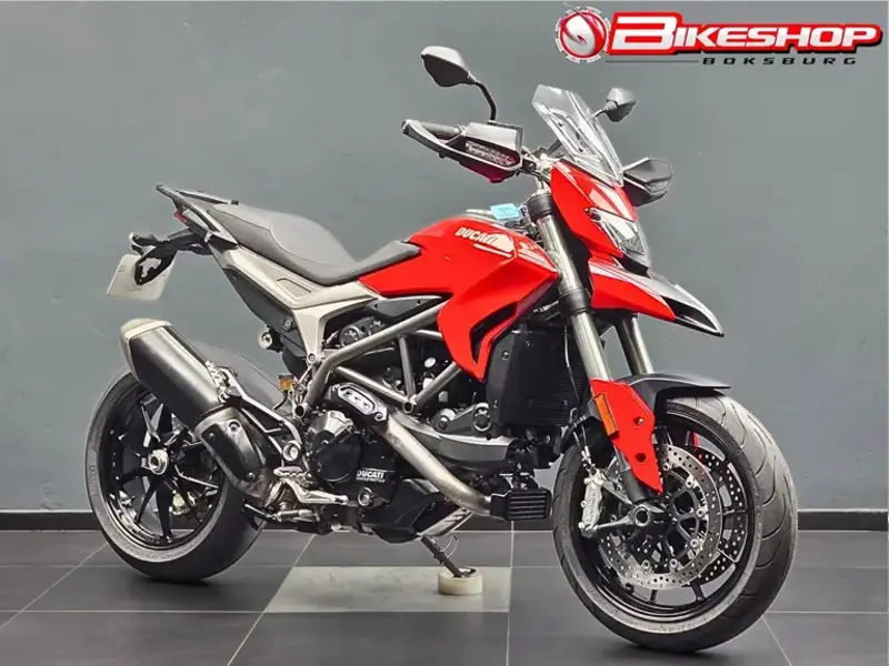 Hyperstrada 939 specs