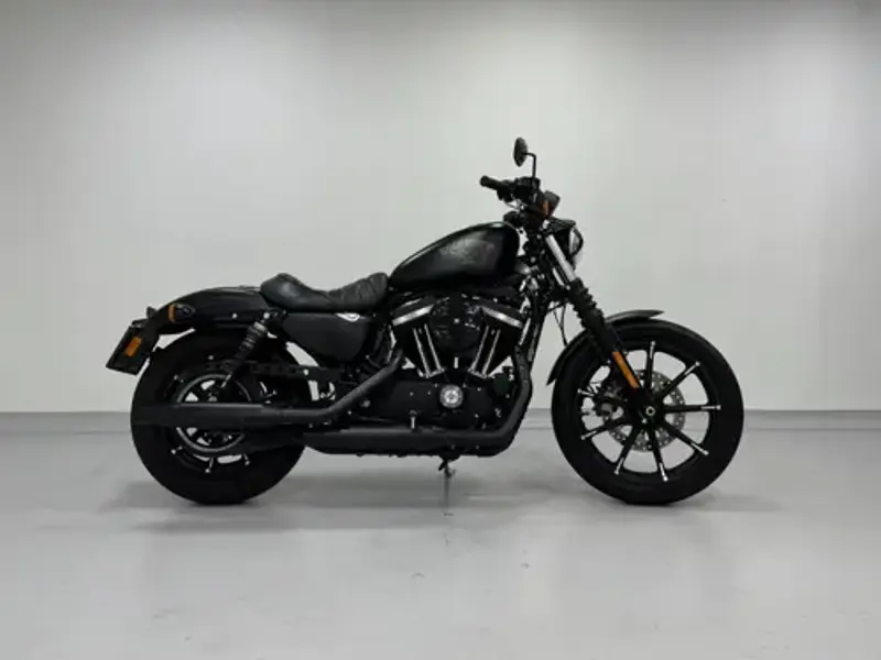 Sportster Iron 883 specs