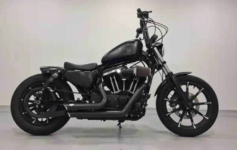 2018 Harley-Davidson Sportster Iron 883