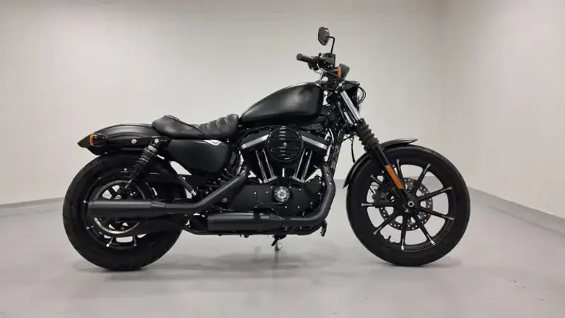 Sportster Iron 883 specs