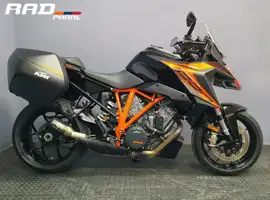 KTM 1290 Super Duke GT 2020
