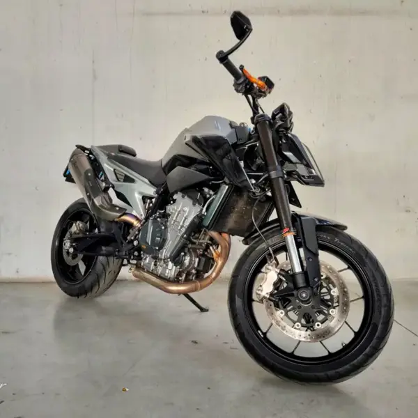 790 Duke specs