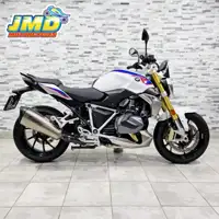 2022 BMW R 1250R specs