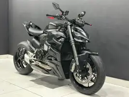 2022 Ducati Streetfighter V2 specs