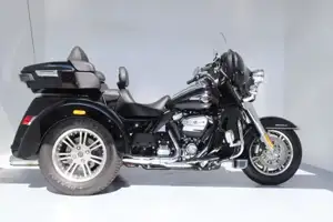 2022 Harley-Davidson Tri Glide Ultra specs