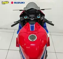 Honda CBR1000RR-R Fireblade SP 2022 specs