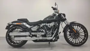 2023 Harley-Davidson Softail Breakout 117 specs