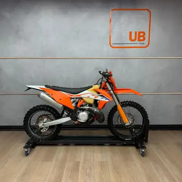 300 XC-W specs