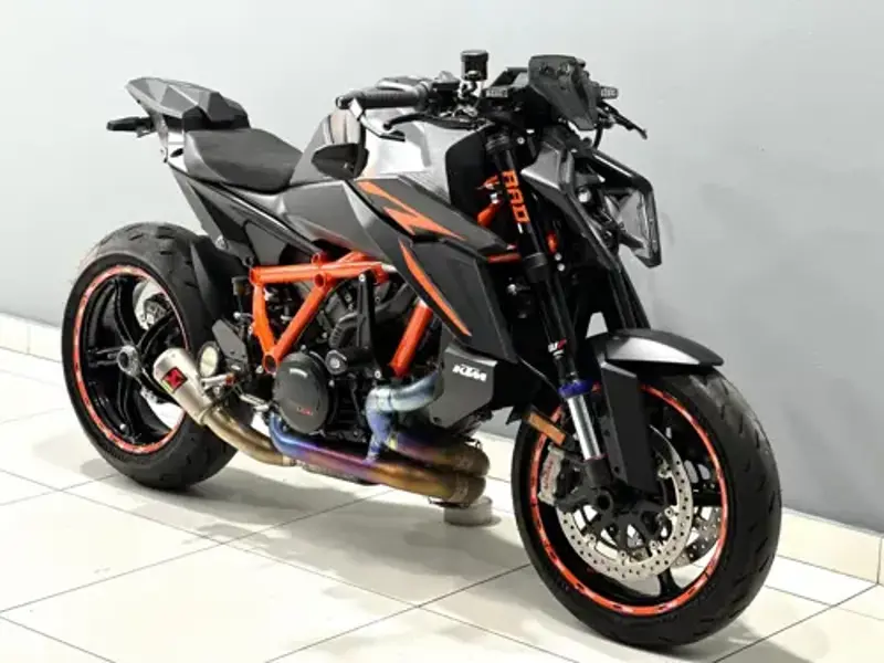 1390 Super Duke R/EVO specs