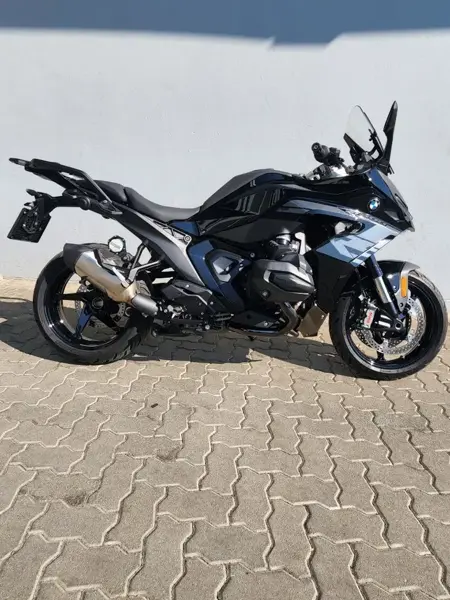R 1300RS specs