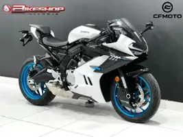 2025 CFMoto 675SR-R specs