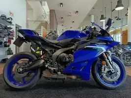 2025 Yamaha YZF-R9