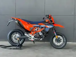2026 KTM 690 SMC R specs