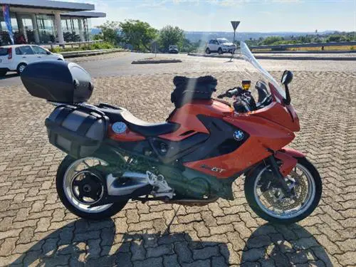 BMW F 800GT 2014 specs