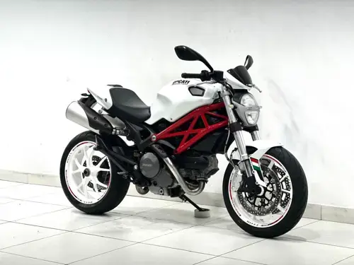 2012 Ducati Monster 796 specs