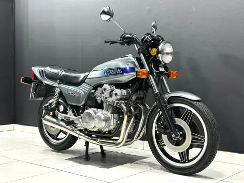 CB 750F specs