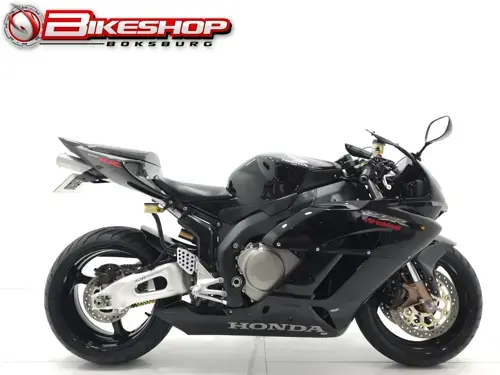 2004 Honda CBR1000RR specs