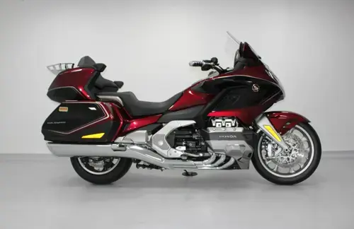 GL1800 Gold Wing specs