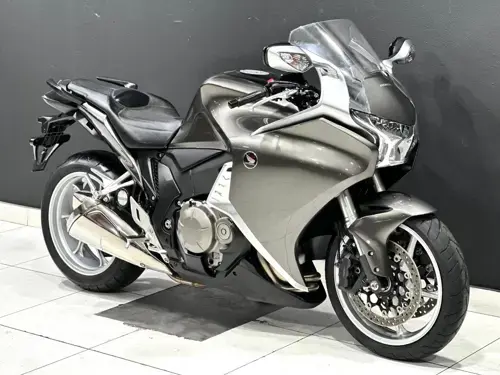 VFR 1200F specs
