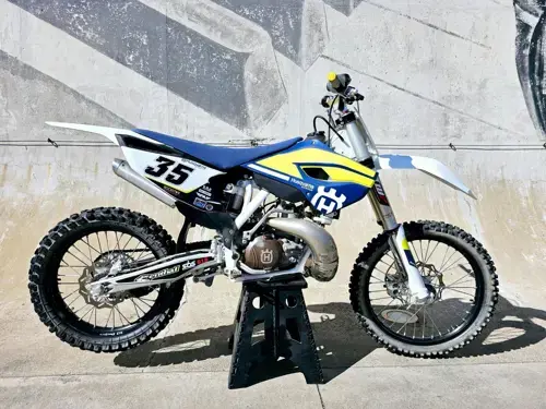 2016 Husqvarna TC250 specs