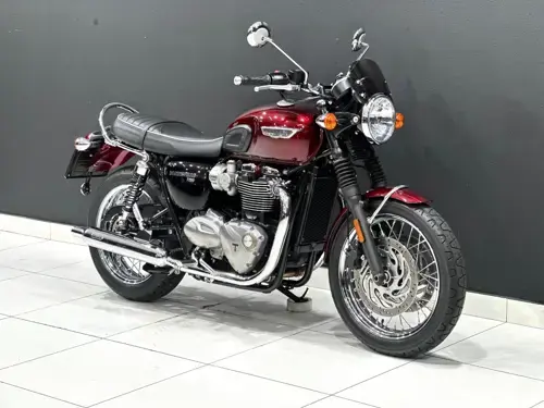 2017 Triumph Bonneville T120 specs