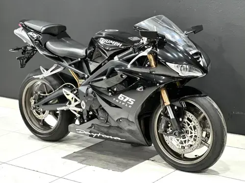 2013 Triumph Daytona 675 specs