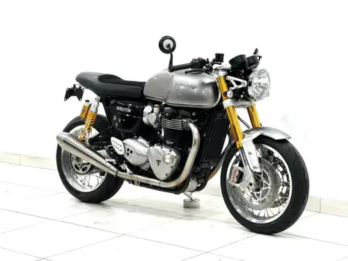 Thruxton 1200R specs