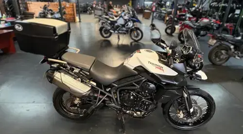 2013 Triumph Tiger 800 XC specs